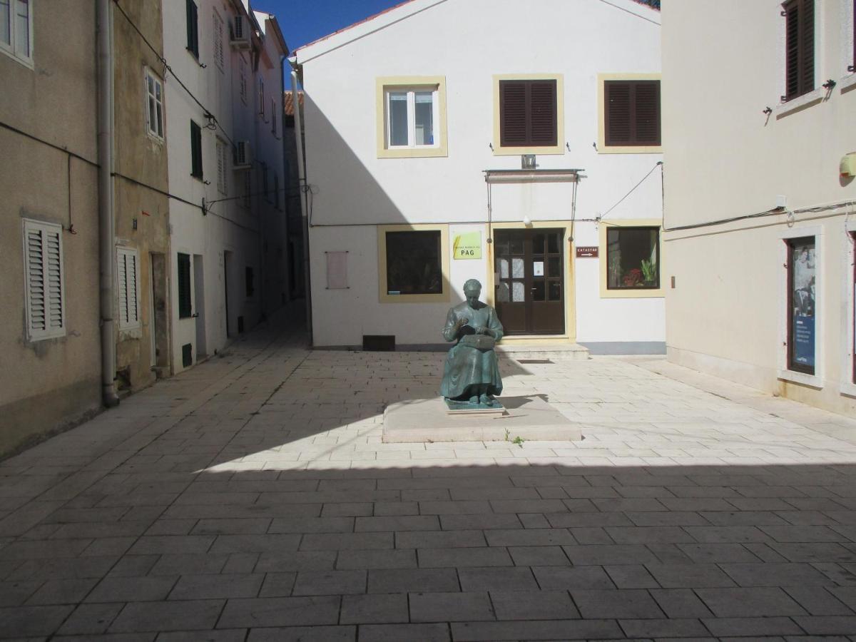 Villa Gabriel Pag Town Exterior foto
