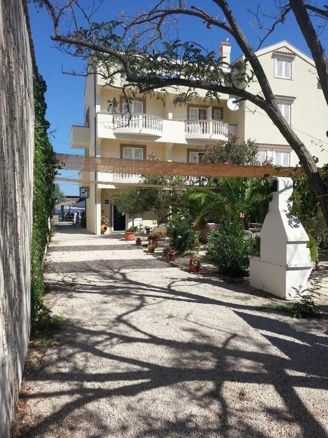 Villa Gabriel Pag Town Exterior foto